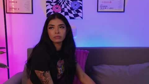 Violet online show from June 21, 1:45 am