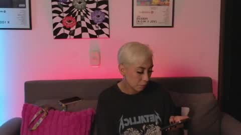 Violet online show from April 27, 12:52 am