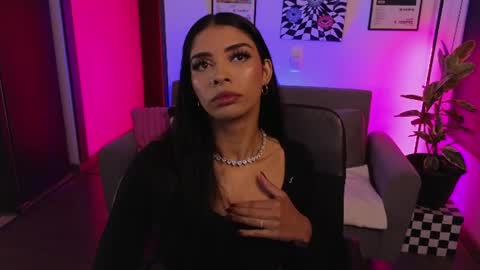 Violet online show from August 7, 2:43 am