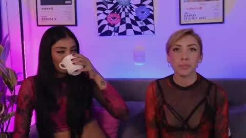 Violet online show from August 1, 3:19 am