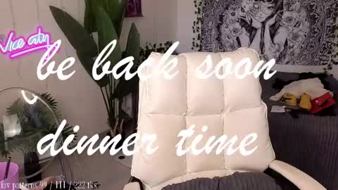 Dommy mommy online show from July 4, 5:27 pm