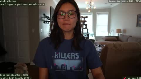 Snapshot of violishh chatting on February 19, 7:16 pm follow me on twitter violishh and ig violishh  online show from February 19, 7:16 pm