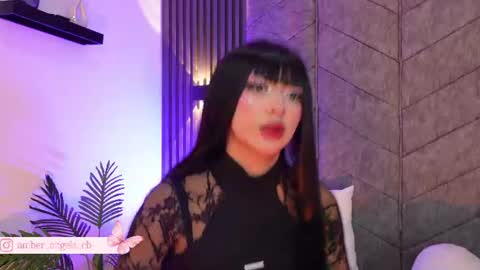 viollettebylyly online show from July 3, 12:43 pm