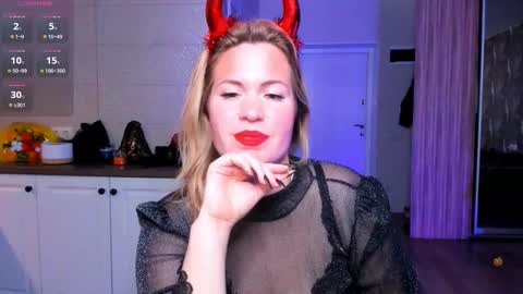  VelvettTime  online show from October 31, 9:42 am