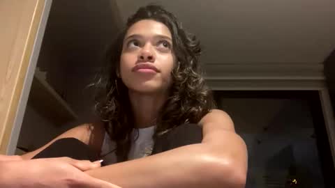 VIPwithME online show from March 10, 2:16 am