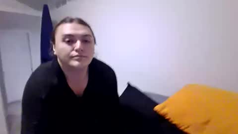 priscilla online show from September 29, 4:11 am