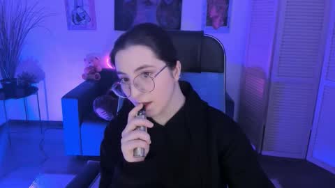 your love online show from December 23, 4:29 am