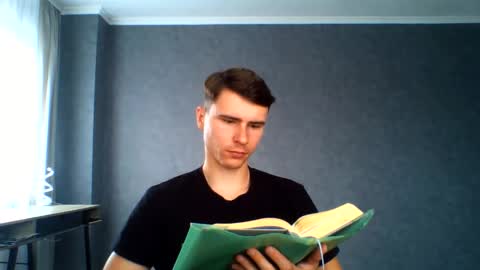 vit_ass online show from May 22, 8:10 am