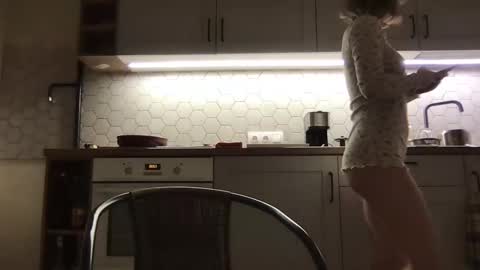 viv983161 online show from November 24, 3:54 pm