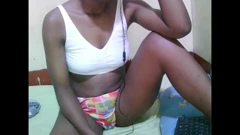 viva_sweet online show from February 2, 7:43 pm