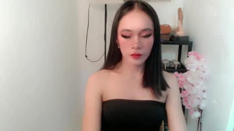 SANDRA GOING YOU online show from June 14, 5:48 pm
