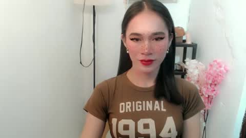 SANDRA GOING YOU online show from June 22, 5:31 pm