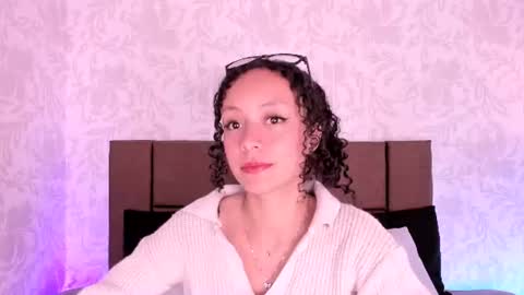 Vivi online show from July 27, 4:32 am
