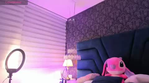 Viviana  online show from August 4, 12:06 am
