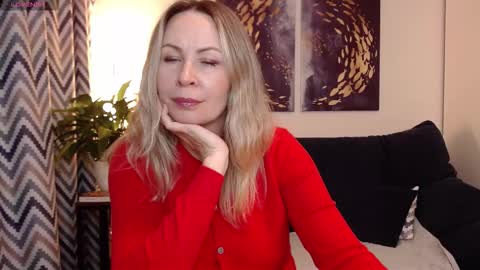 Vivian online show from September 24, 5:52 pm