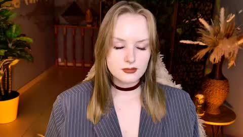 Vivien online show from June 5, 5:14 am