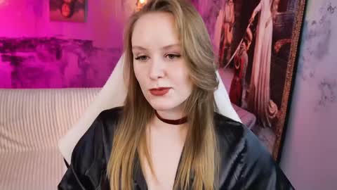 Vivien online show from April 25, 7:21 am