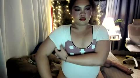 vivienne_monroe online show from June 21, 2:23 pm