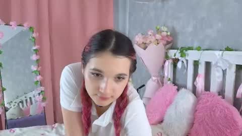 vivyboo111 online show from July 8, 8:45 pm