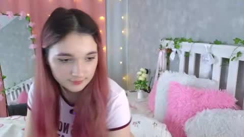 vivyboo111 online show from July 16, 7:17 pm