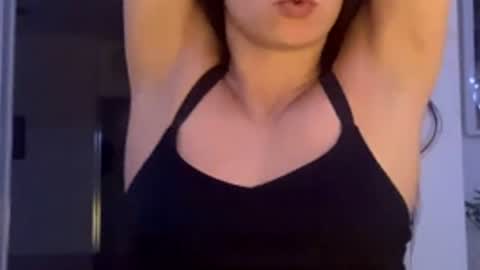 vixenblade online show from March 13, 5:22 am