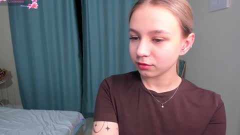 Mila online show from March 19, 7:19 pm