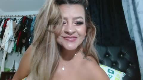 Venus online show from April 26, 1:14 am
