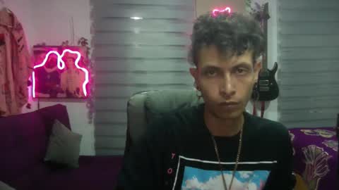 vl21cm online show from September 17, 7:01 am