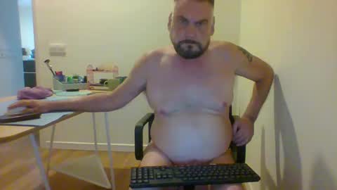 SPARTACUS with a  SMALL COCK  online show from January 11, 6:56 am