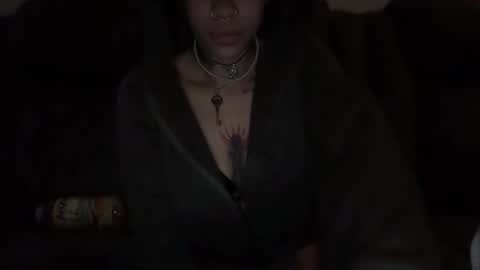 vveejay online show from December 2, 6:22 am