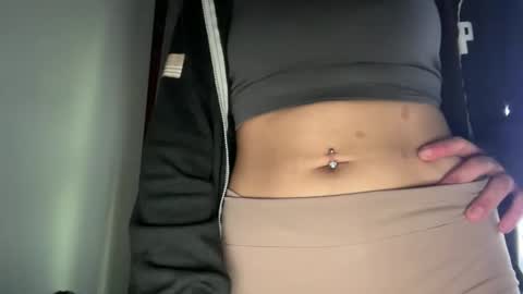 vveejay online show from May 8, 12:11 pm