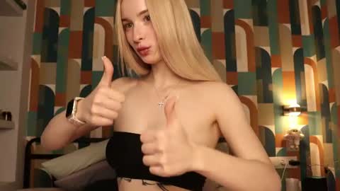 Nana online show from July 28, 12:48 pm