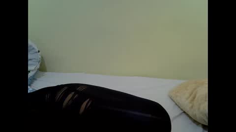 candy online show from June 8, 4:57 am
