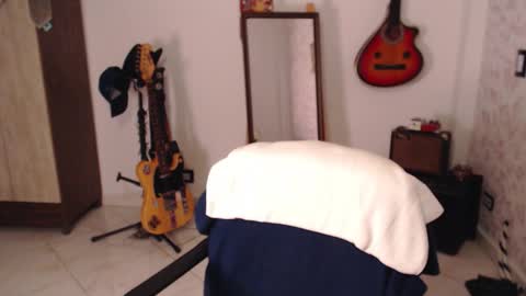 John online show from October 5, 12:41 am