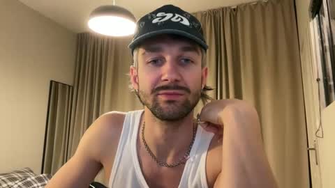 Walice online show from February 8, 9:36 pm