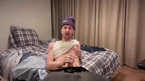 Walice online show from February 25, 5:40 pm