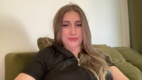 walkiria19 online show from July 14, 6:46 pm
