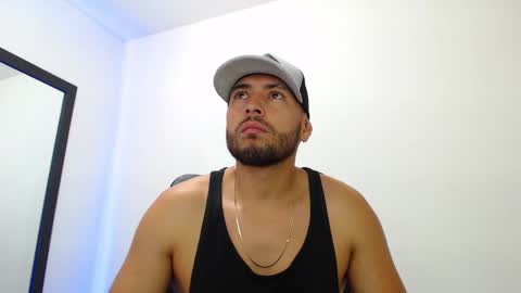 Snapshot of walter_brownn01 chatting on January 20, 4:01 pm WALTER BROWN  online show from January 20, 4:01 pm