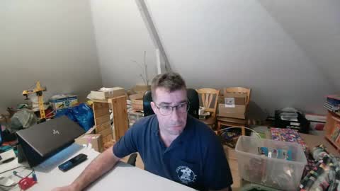 Snapshot of wammes85 chatting on December 4, 8:56 pm wammes online show from December 4, 8:56 pm