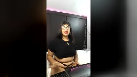 Wanderlust N. online show from June 20, 1:56 am