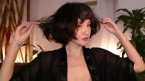 Miya online show from July 6, 4:09 pm