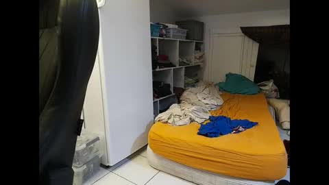 wankadelik online show from February 7, 7:17 pm