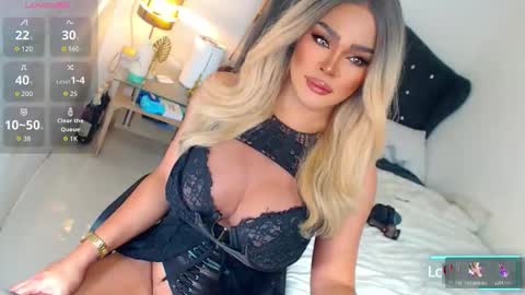 Miss Anna online show from March 8, 8:18 am