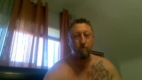 Snapshot of wantstoperform chatting on October 5, 7:10 pm wantstoperform online show from October 5, 7:10 pm