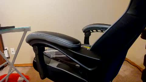 Suck daddys cock online show from July 12, 3:21 am