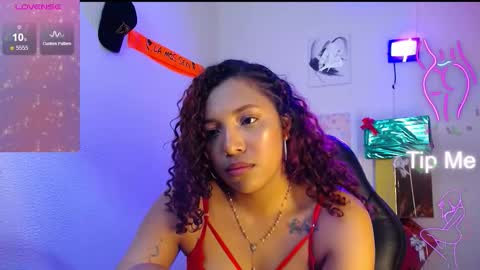 EMILY online show from November 15, 9:44 am