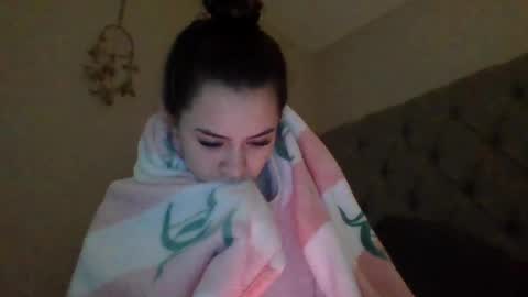 wasiancutie online show from July 21, 9:39 pm