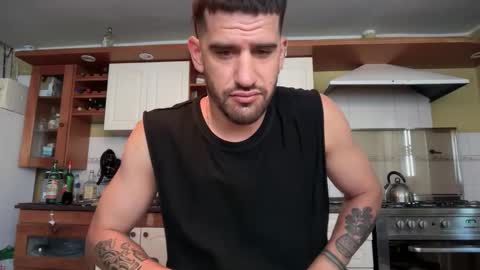 wearetwo online show from December 21, 12:00 pm