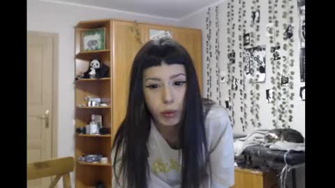 Mina online show from February 7, 2:03 am