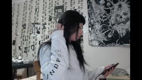 Mina online show from April 26, 3:20 pm
